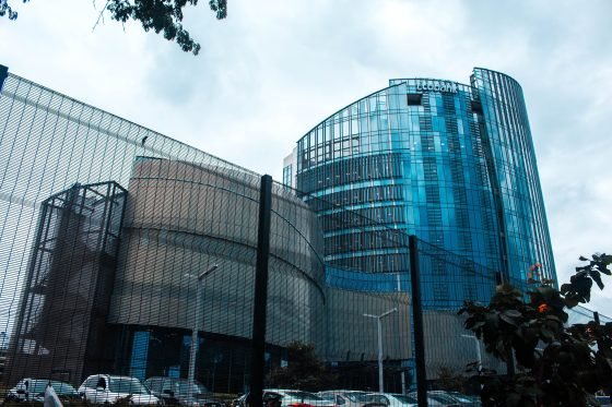 Lebanese Banker Salameh Brothers Under Investigation for Financial Misconduct