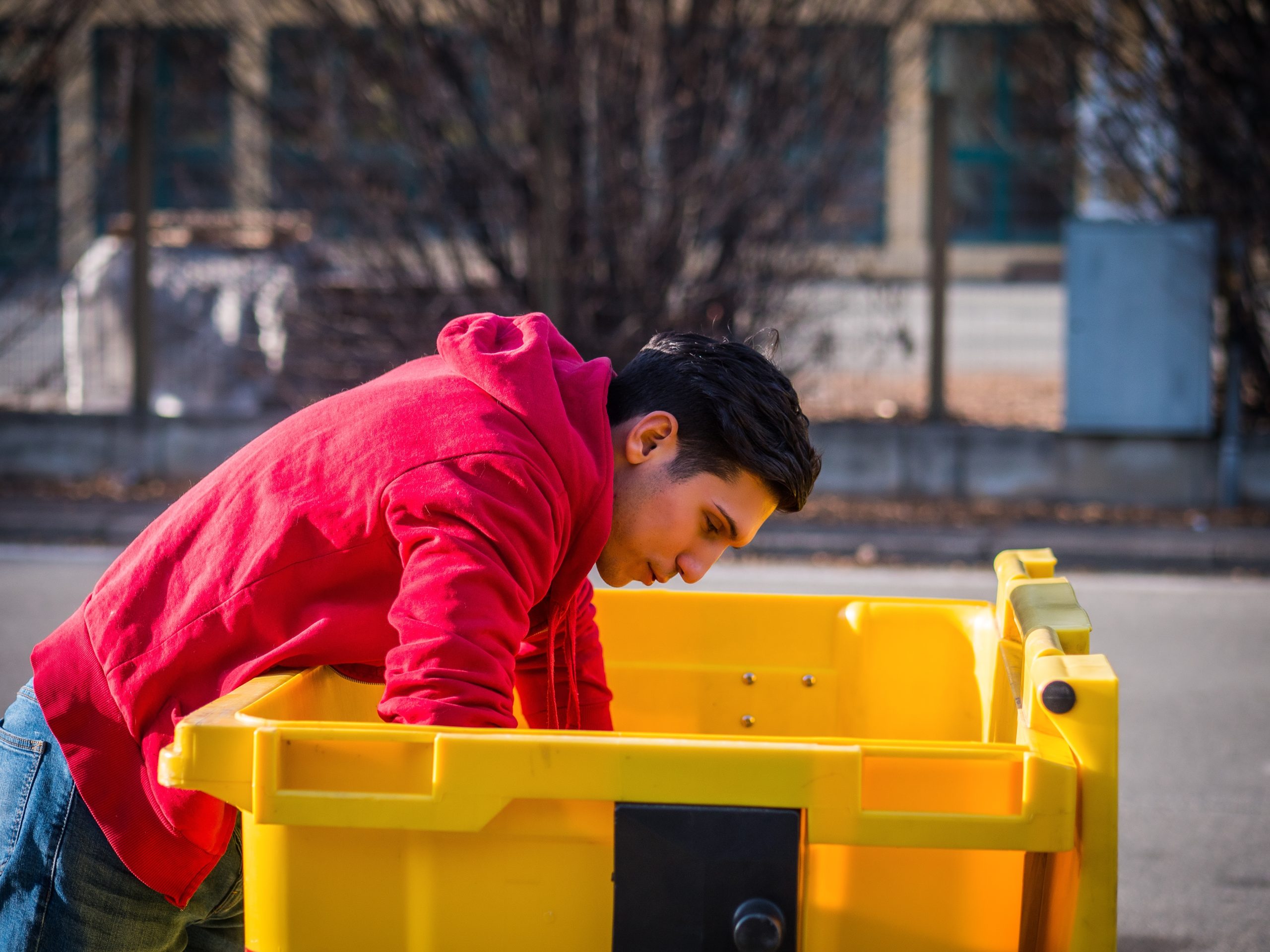 Is Dumpster Diving Illegal In Florida? (Florida Dumpster Diving Laws), Transatlantic Today