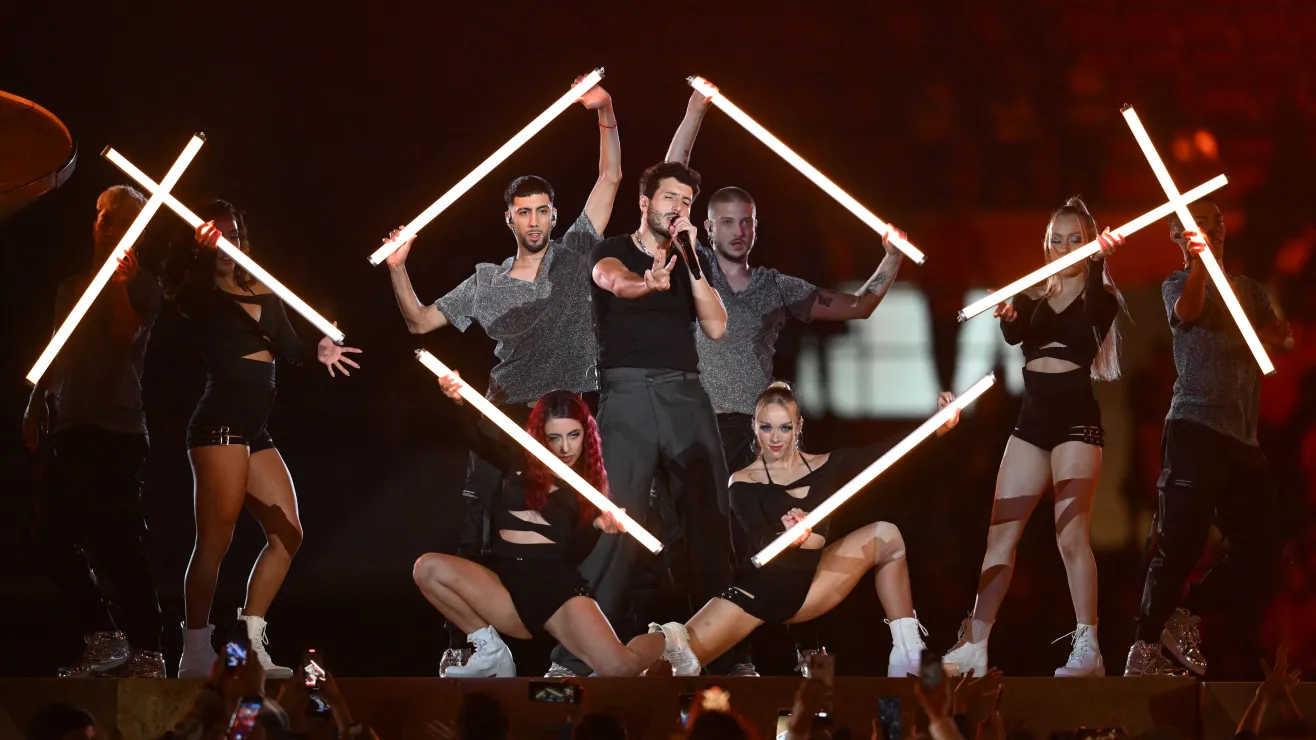 Sebastián Yatra lit the party at the opening of the Santiago 2023 Pan American Games, Transatlantic Today
