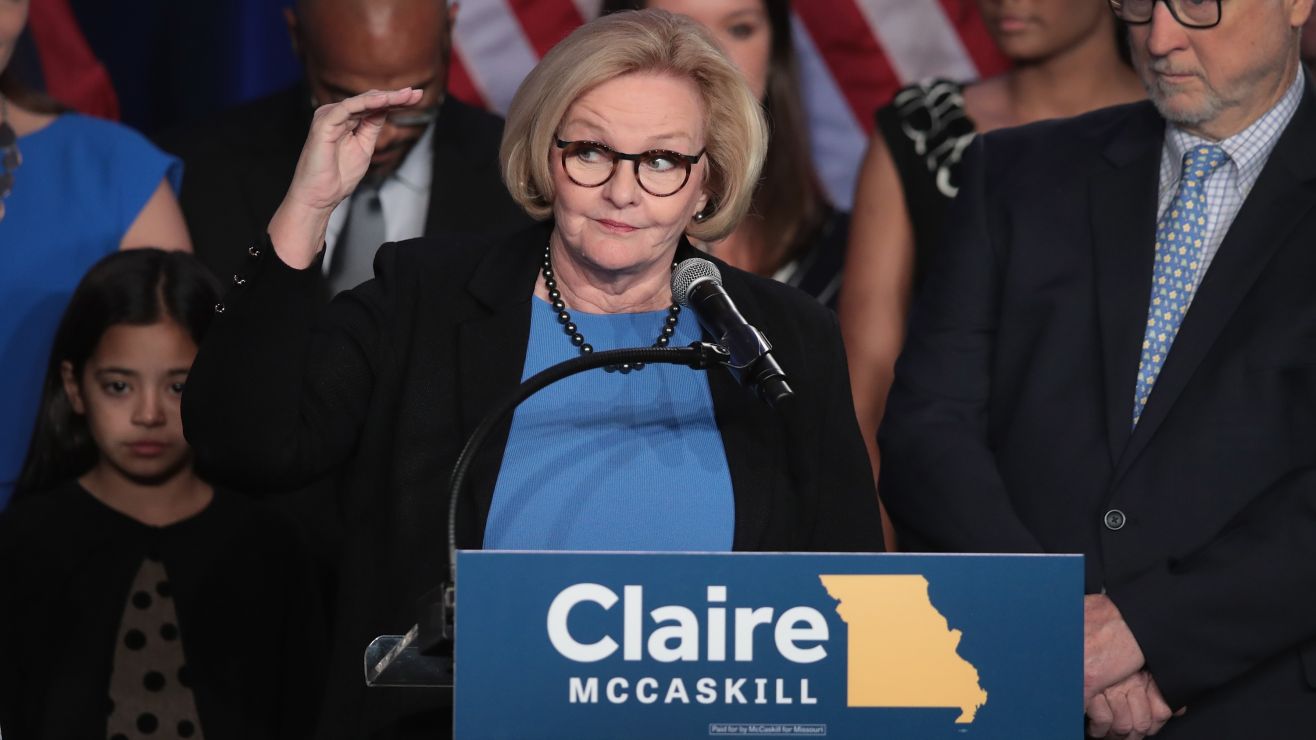 Trump is “more dangerous” than Hitler and Mussolini, says former Democratic senator, Transatlantic Today