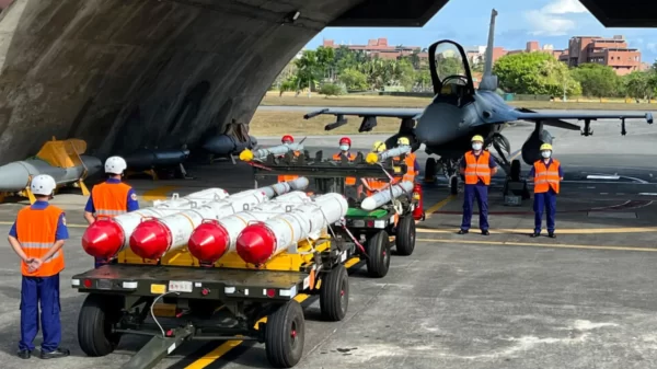 _US Congressmen Commit to Reactivating Arms Shipments to Taiwan