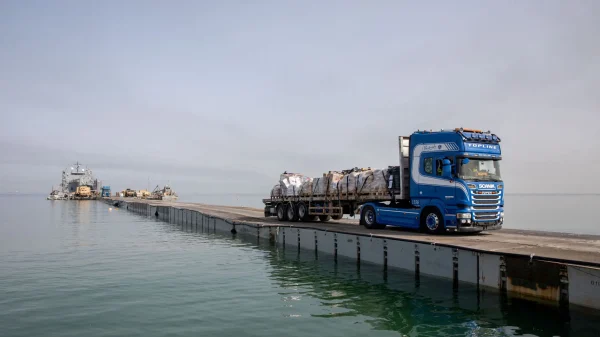 UN Resumes Aid Delivery from Gaza Pier Amid Security Concerns