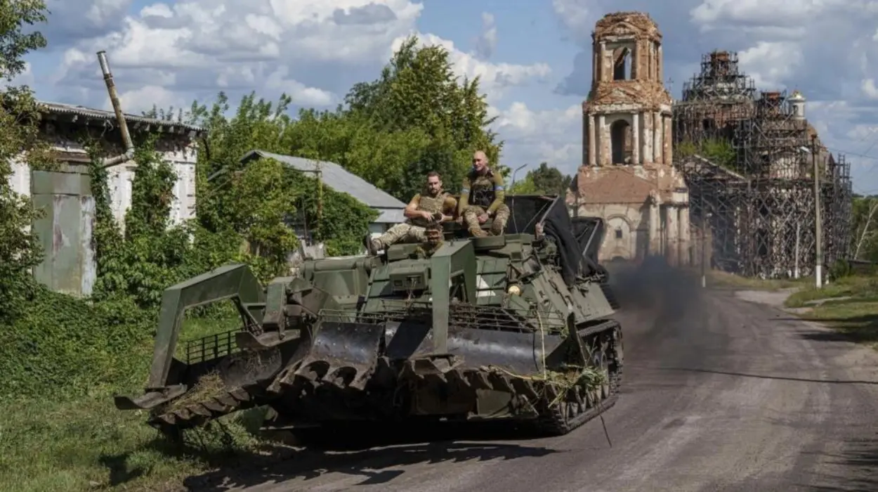 Ukraine's Kursk Offensive Exposes Weaknesses in Putin’s Russia