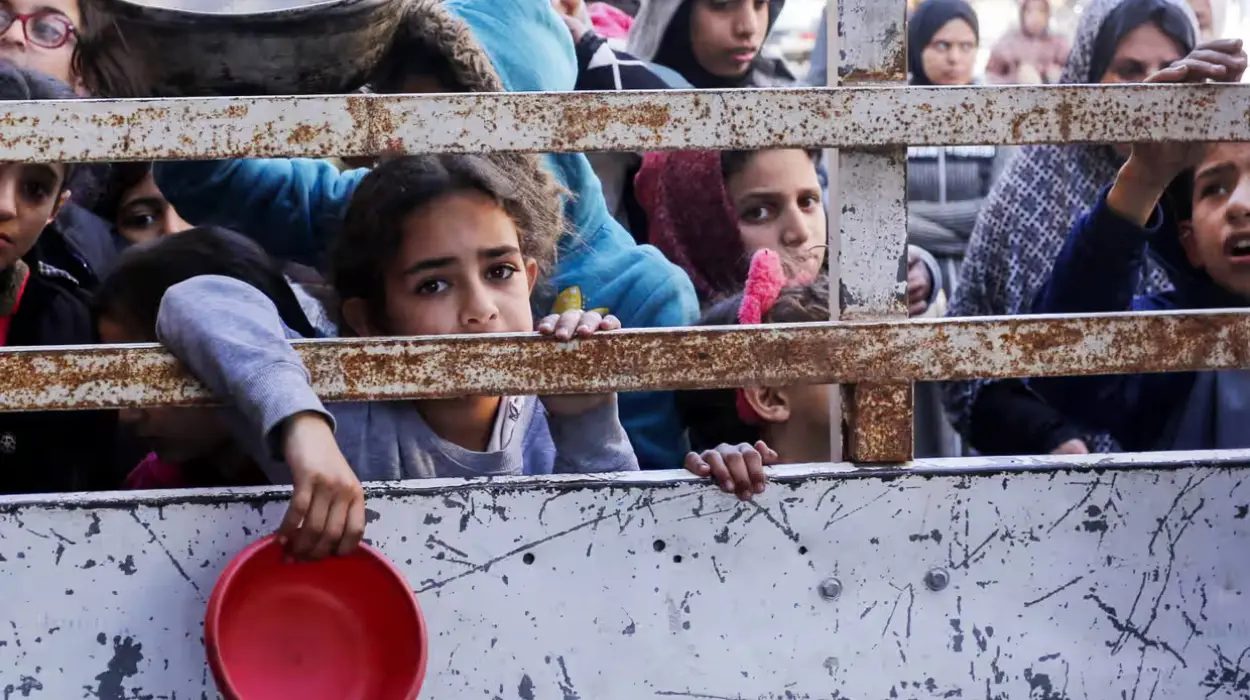 US Federal Employees Plan 'Day of Fasting' in Protest of Biden's Gaza Policy
