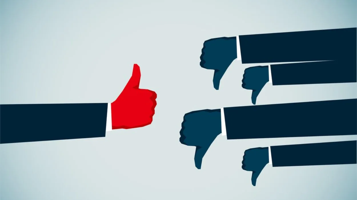 Americans Overwhelmingly Disapprove of U.S. Leaders’ Response to Modern Crises